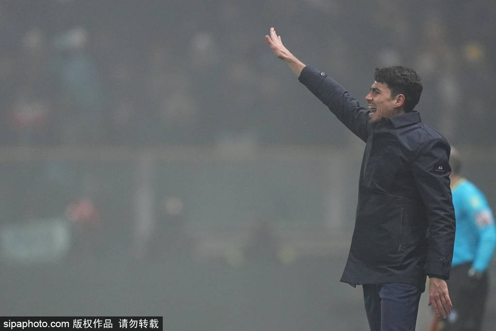 德甲新星教练？莫塔的未来与德国球队的青睐